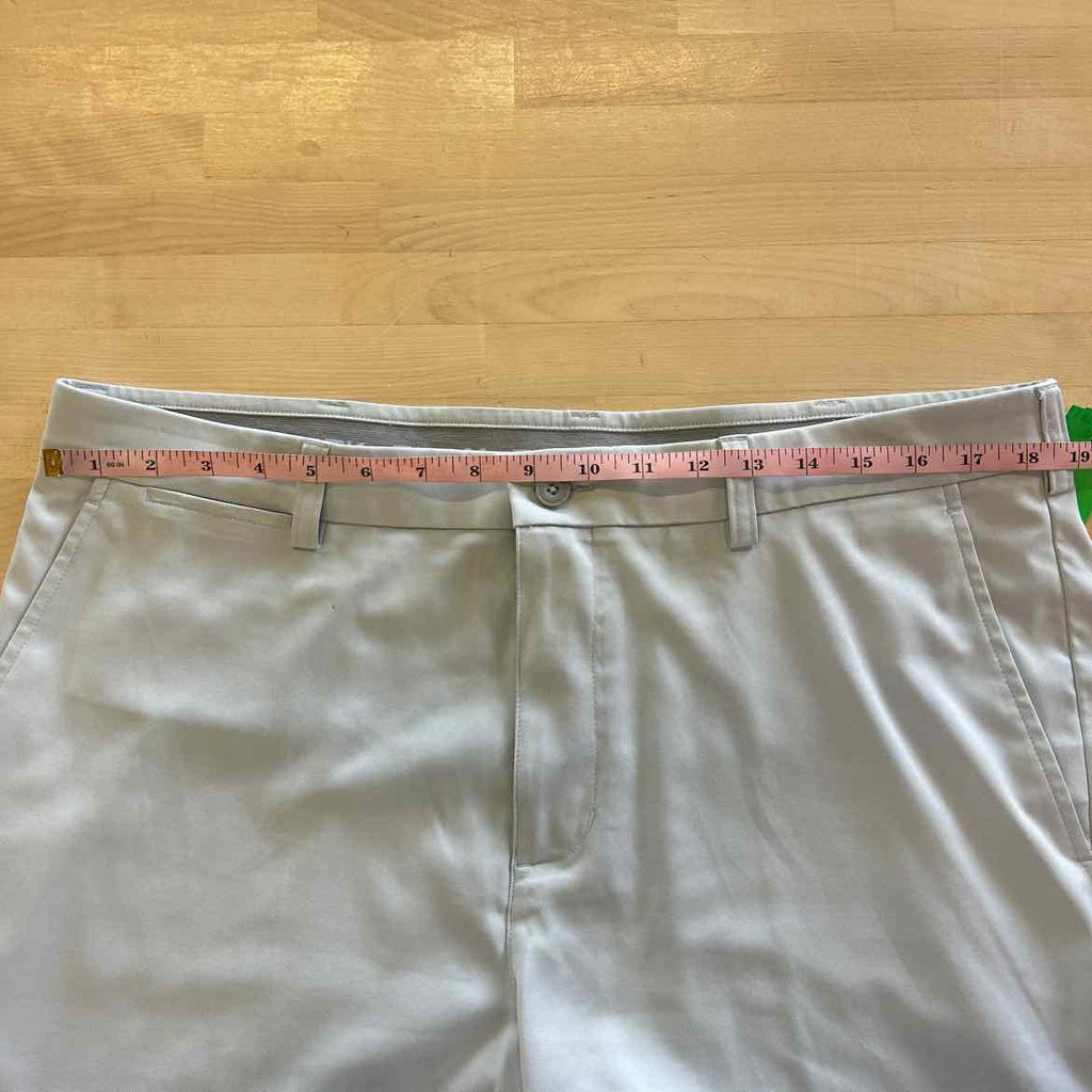 Roundtree Men's Size 38 Gray MENS Shorts