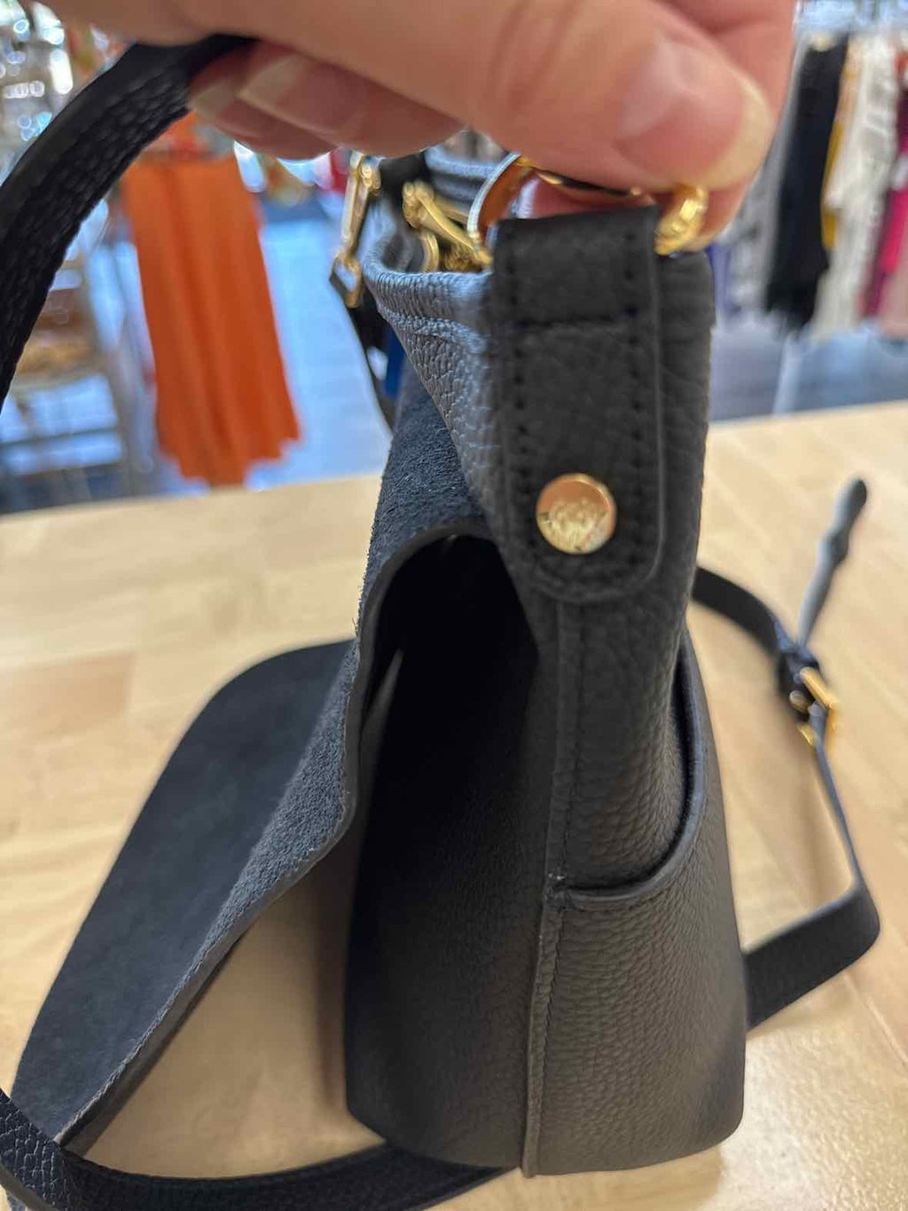 GiGi New York Andie Black Leather Crossbody
