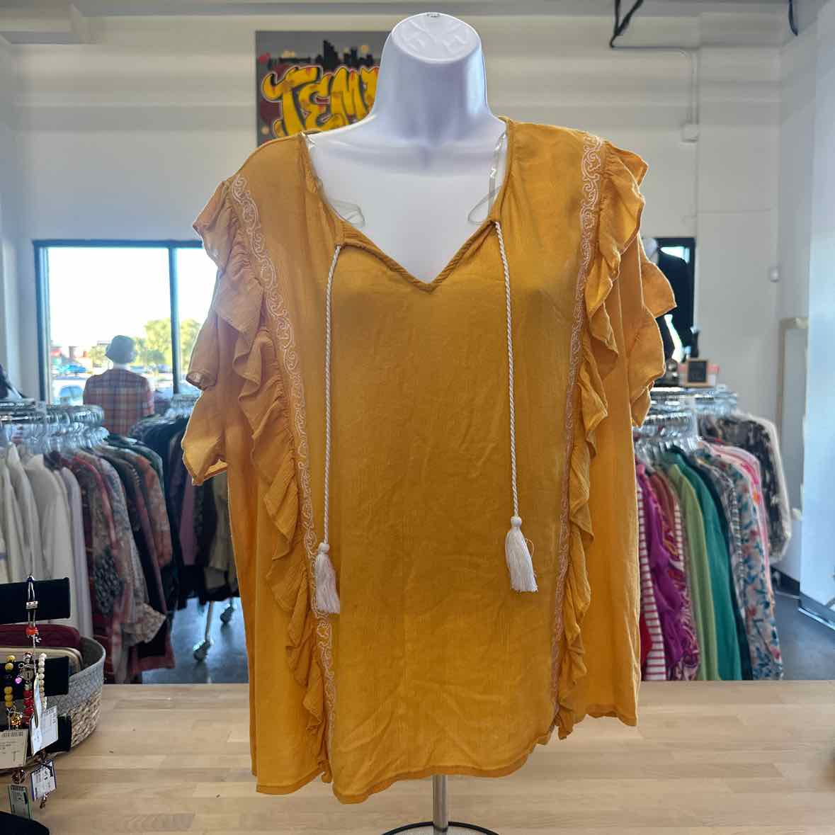 a.n.a Size XXL Yellow Blouse