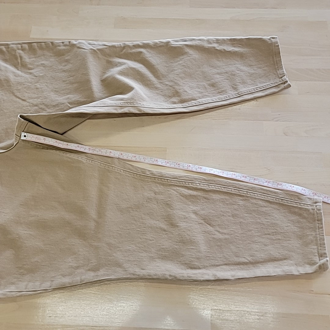 Celebrity pink Size 22 Beige New Jeans