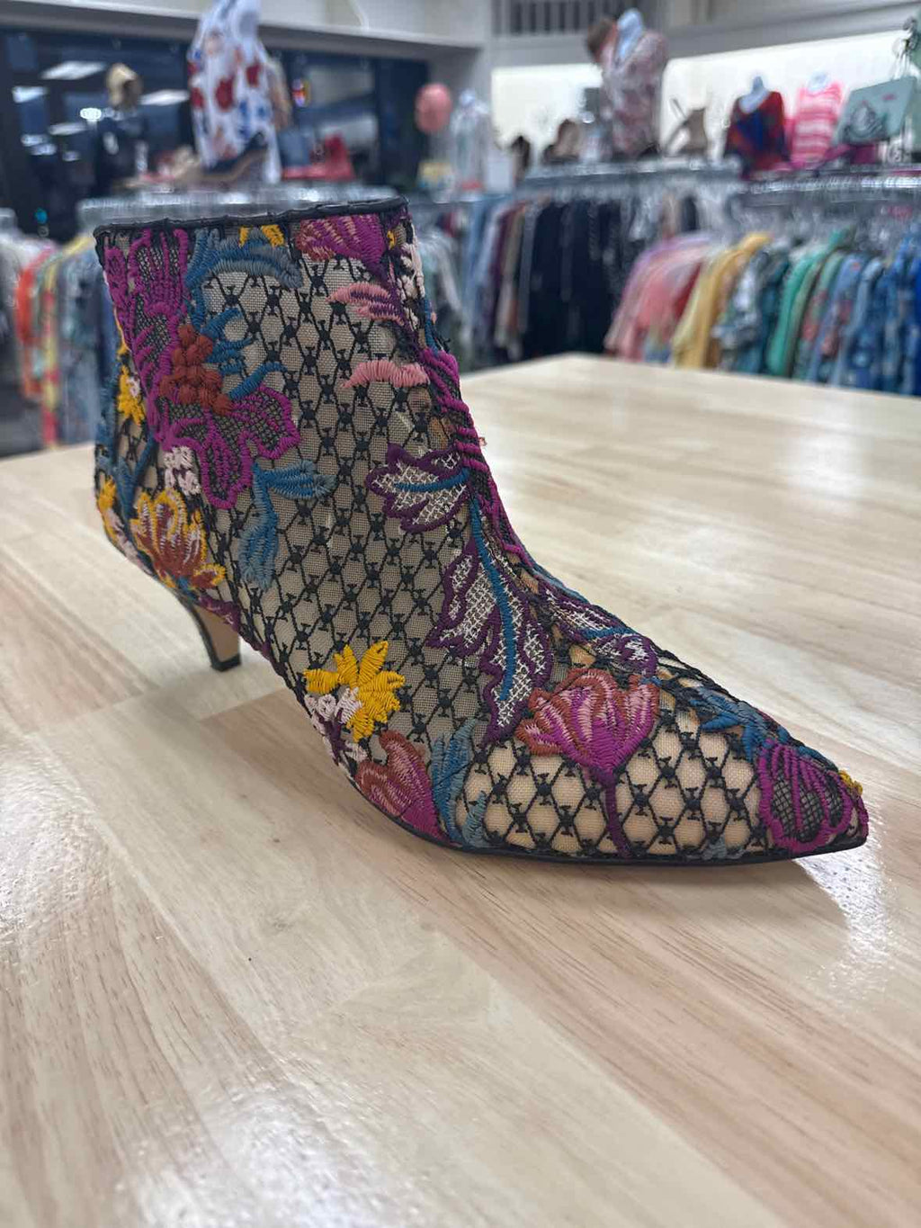Sam Edelman Size 10.5 Purple Print Embroider Preloved Bootie