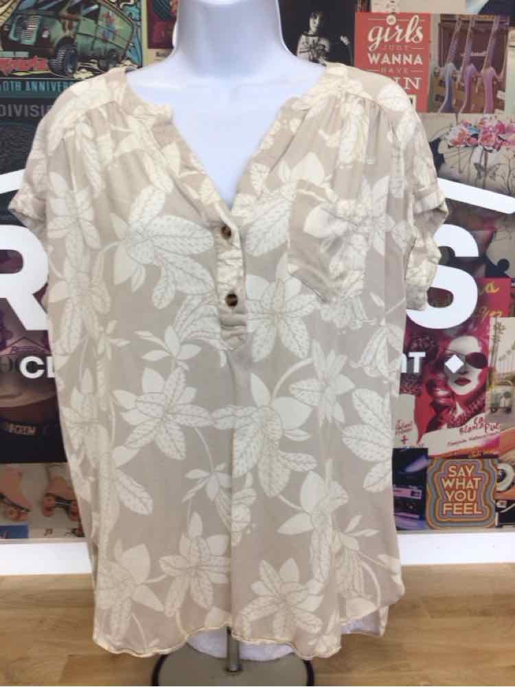 Rose & Olive Size M Tan Preloved Blouse LS