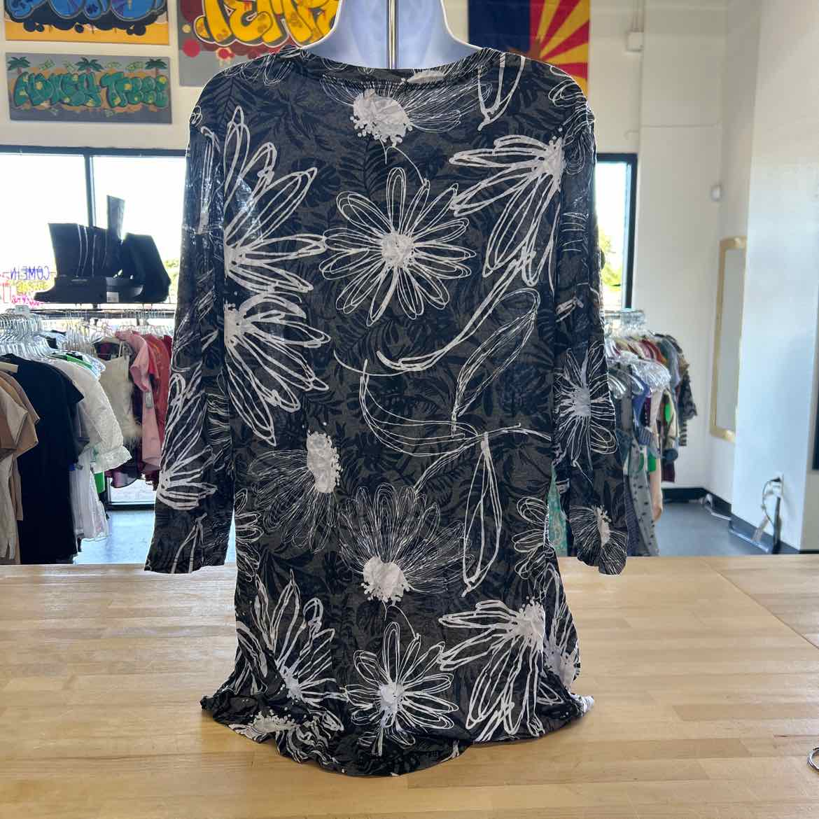 Shana Size L Gray Preloved Blouse LS