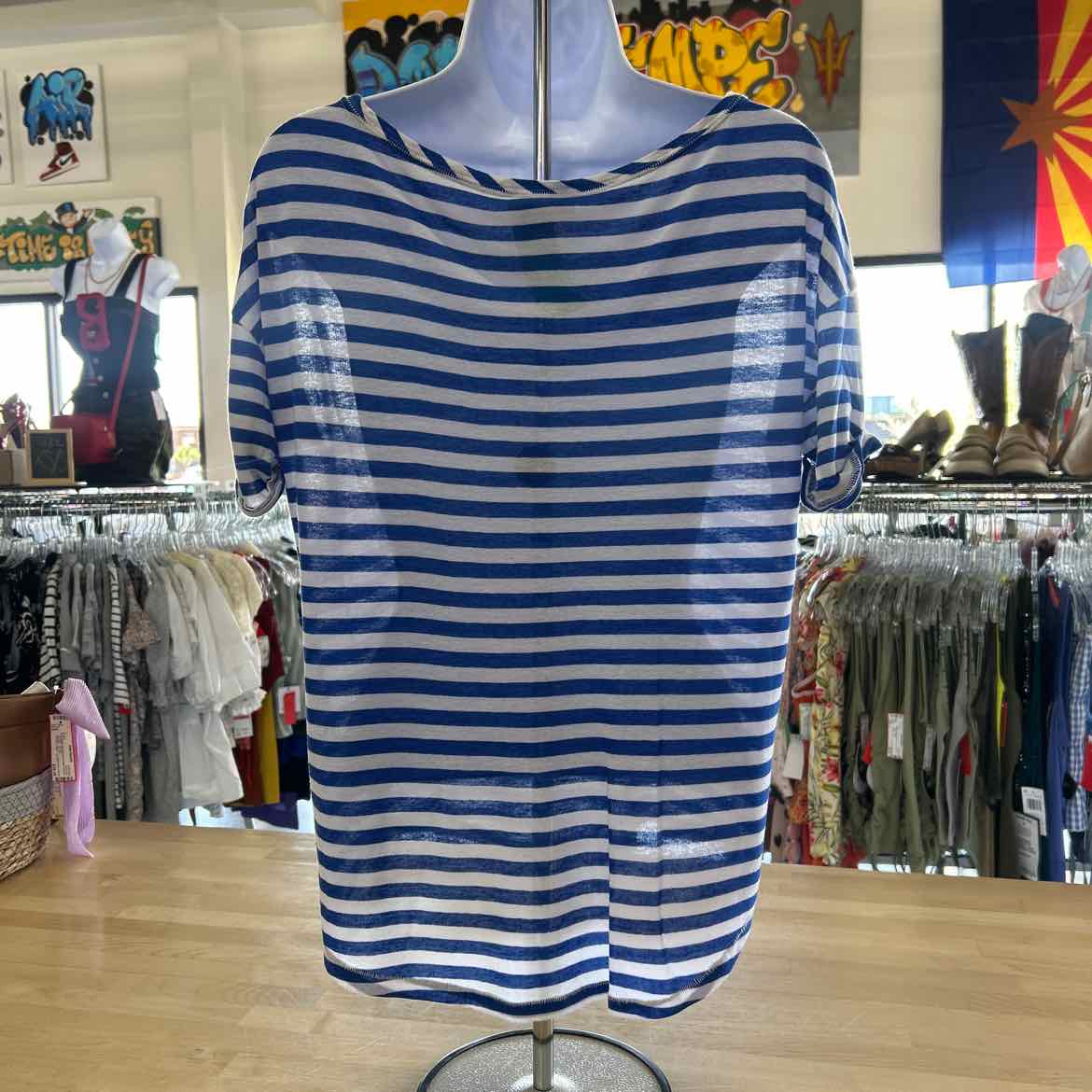 Juicy Couture Size M Blue White Preloved Blouse SS