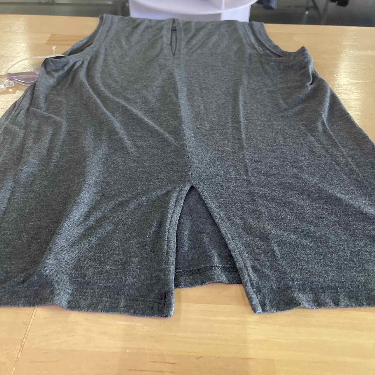 Halogen Size S Gray Preloved Tank