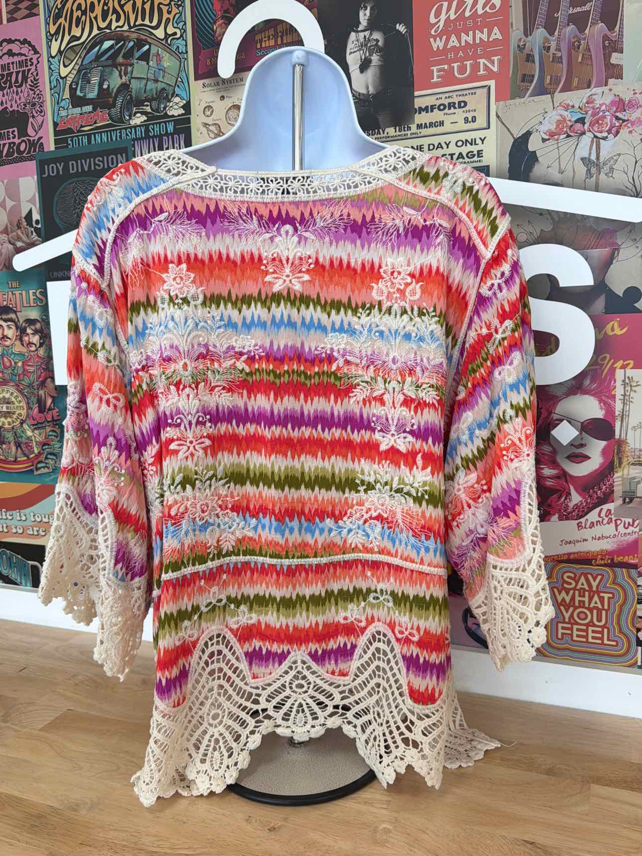 Democracy Size M Multi Bright Preloved Tunic