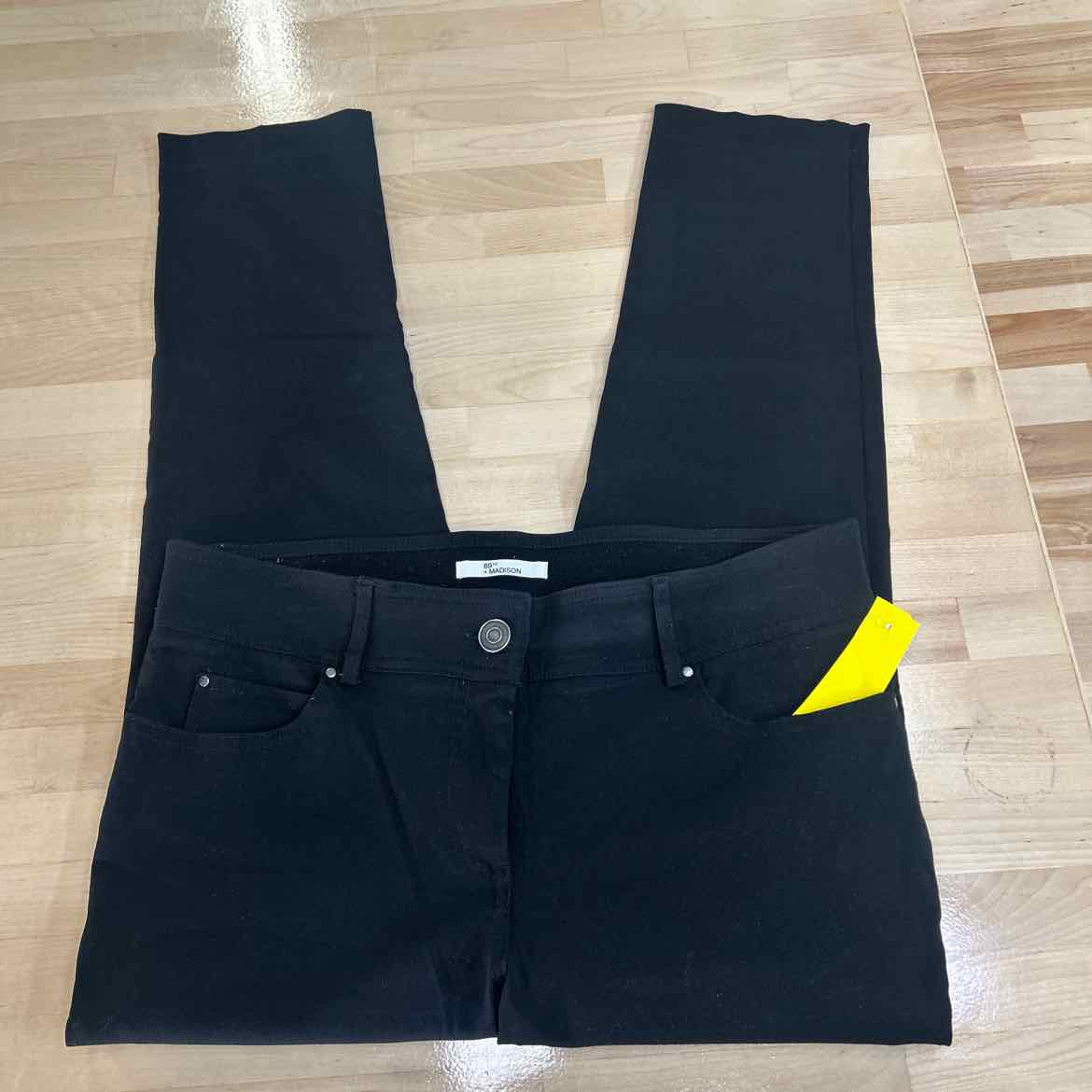 89th & Madison Size S/M Black Preloved Pants