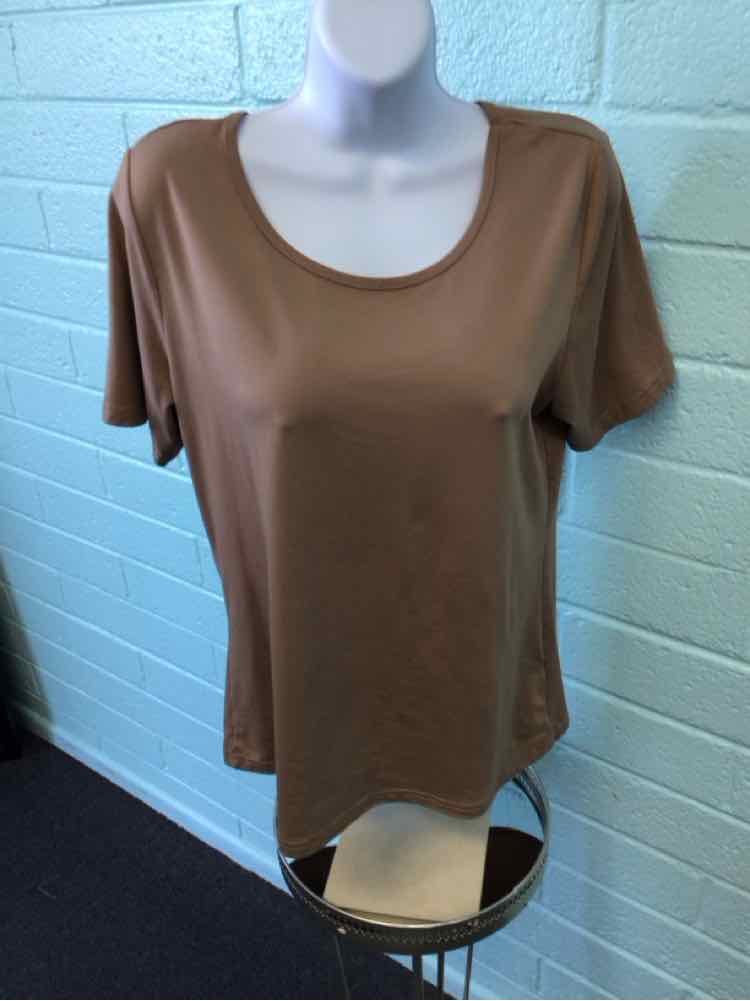 ChancesR Size M Beige Shirt