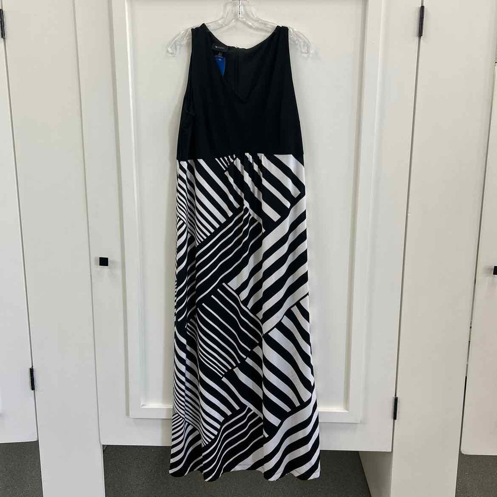AB Studio Size XL Black/White Preloved Dress