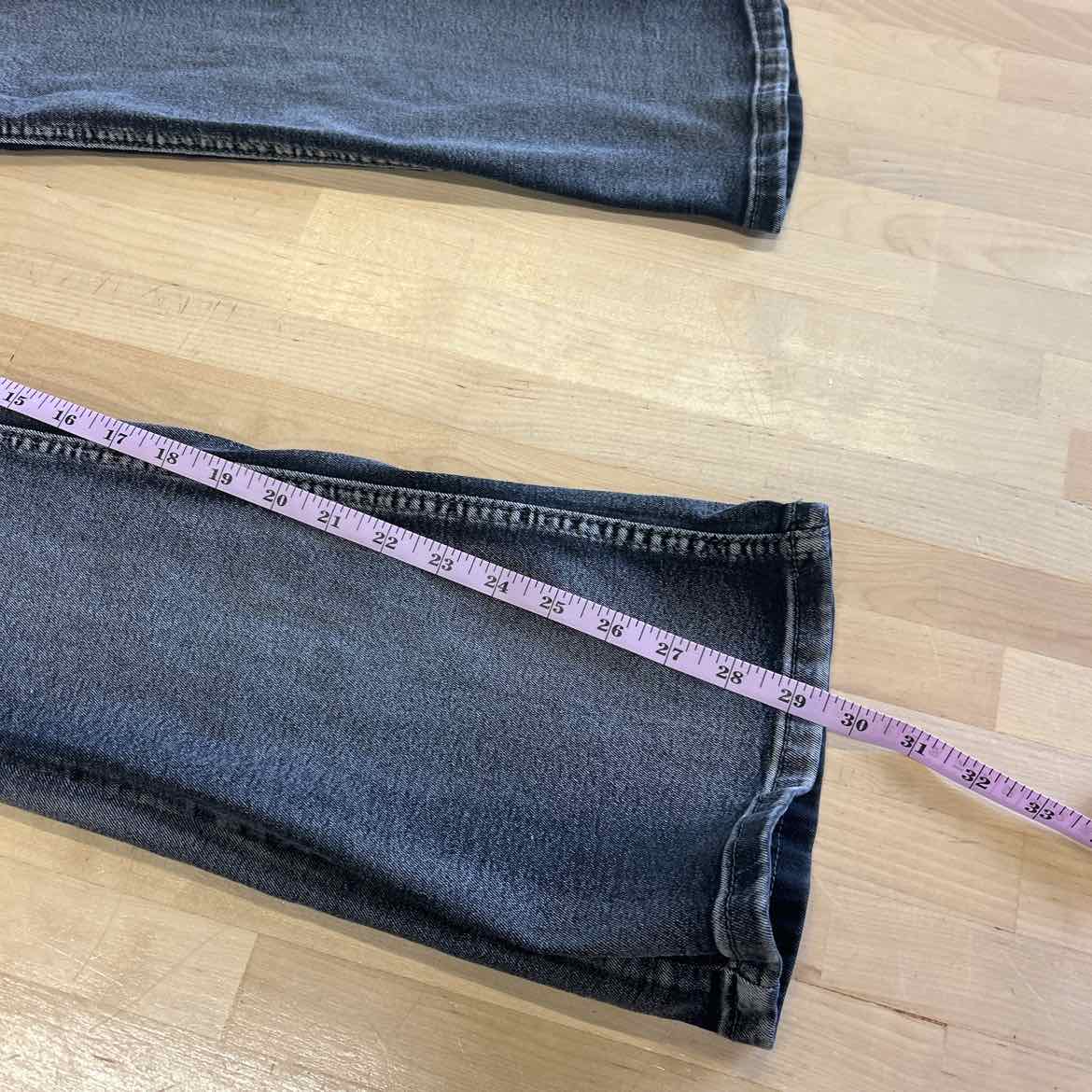 Bamboo Size 5 Black Preloved Jeans