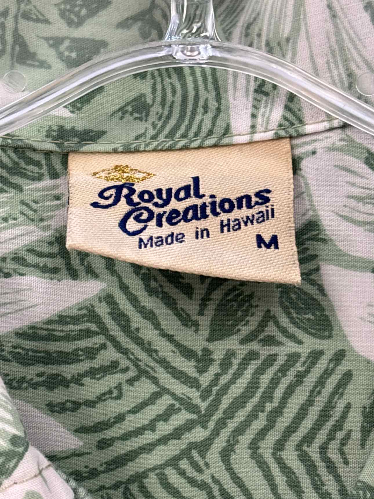 Royal Creations Size M Green Preloved MENS Button Down Shirt