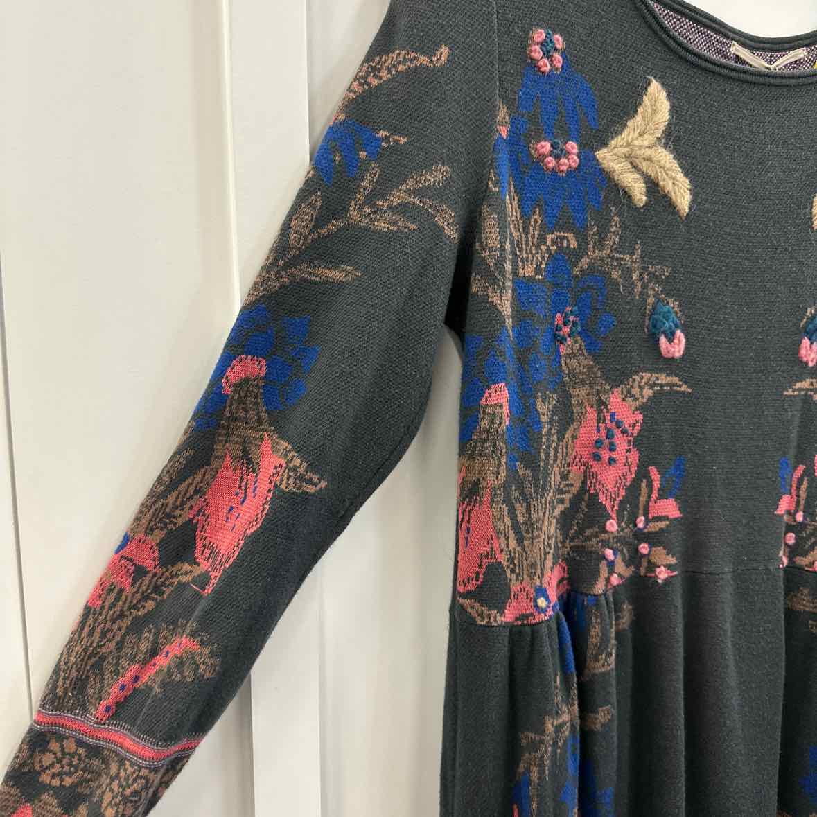 Knitted & Knotted Size L Gray Dress