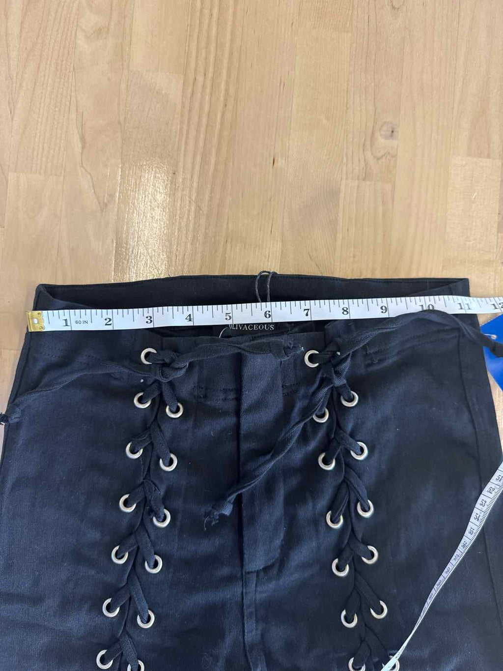 Olivaceous Size S Black Pants