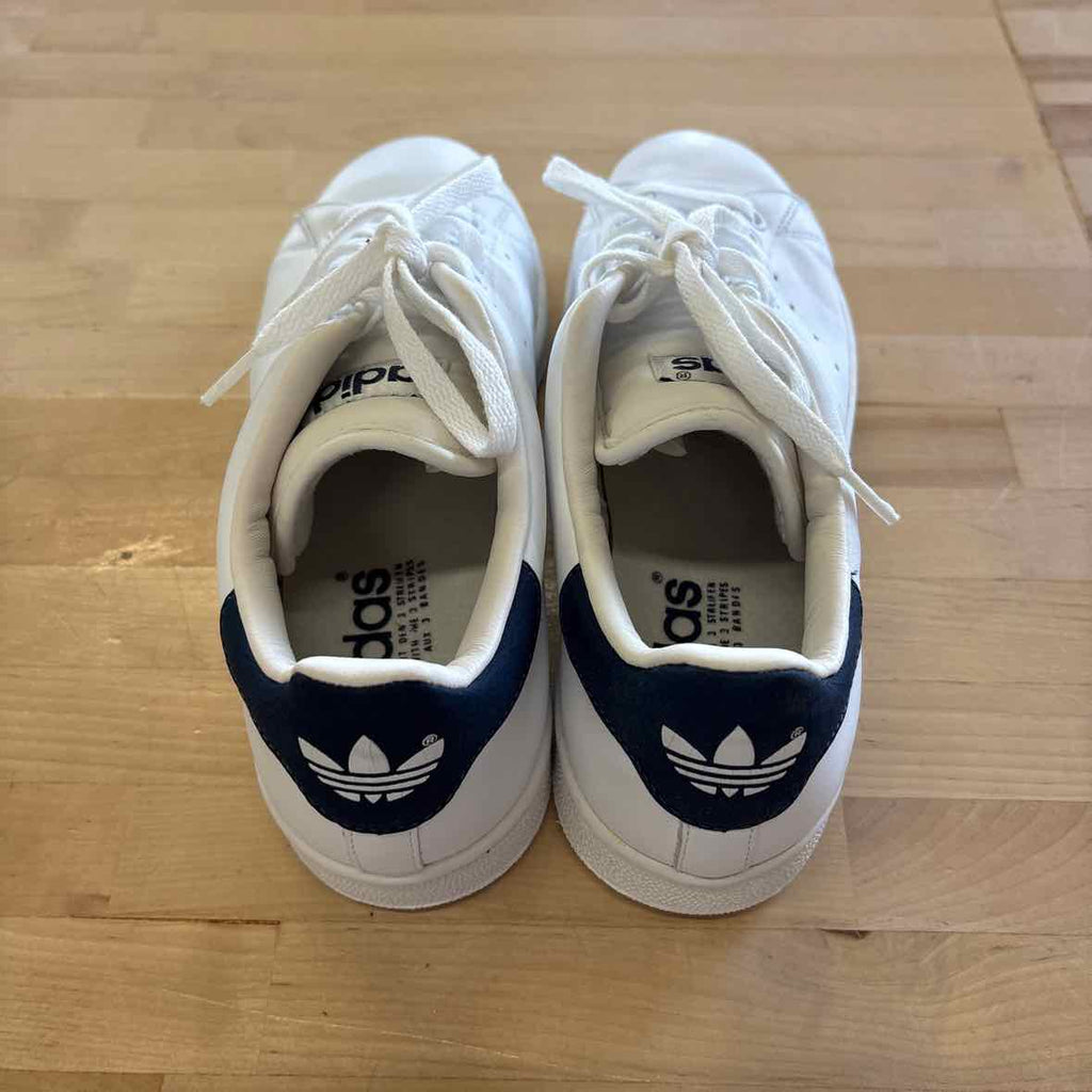 Adidas Size 9 White MENS Sneakers