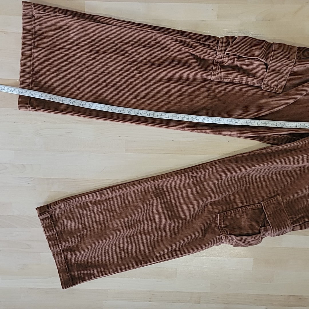 TINSELTOWN Size 3 Cotton Corduroy Low-Rise Cargo Jeans - Pecan