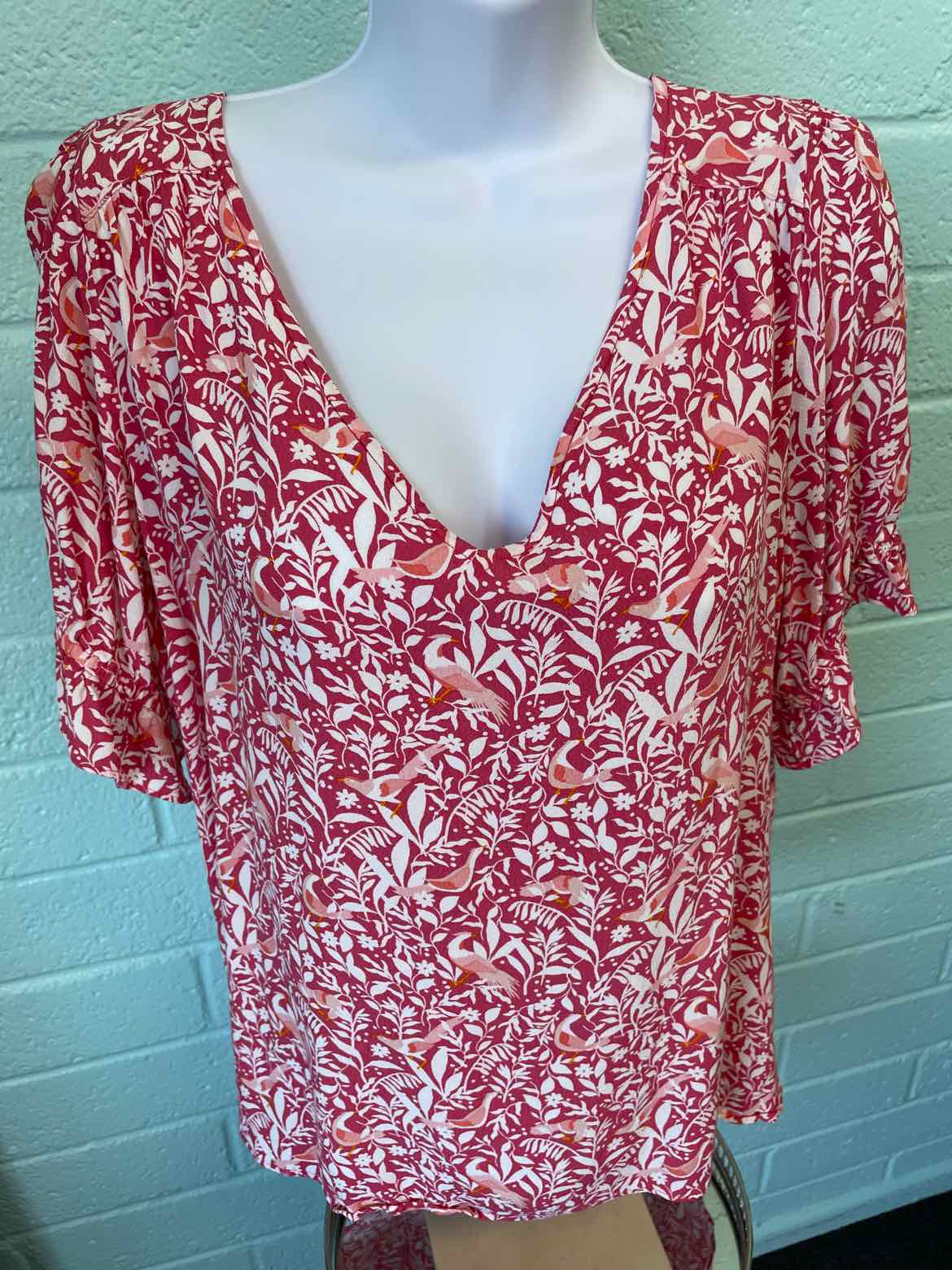 Loft Size L Beige & Pink Shirt