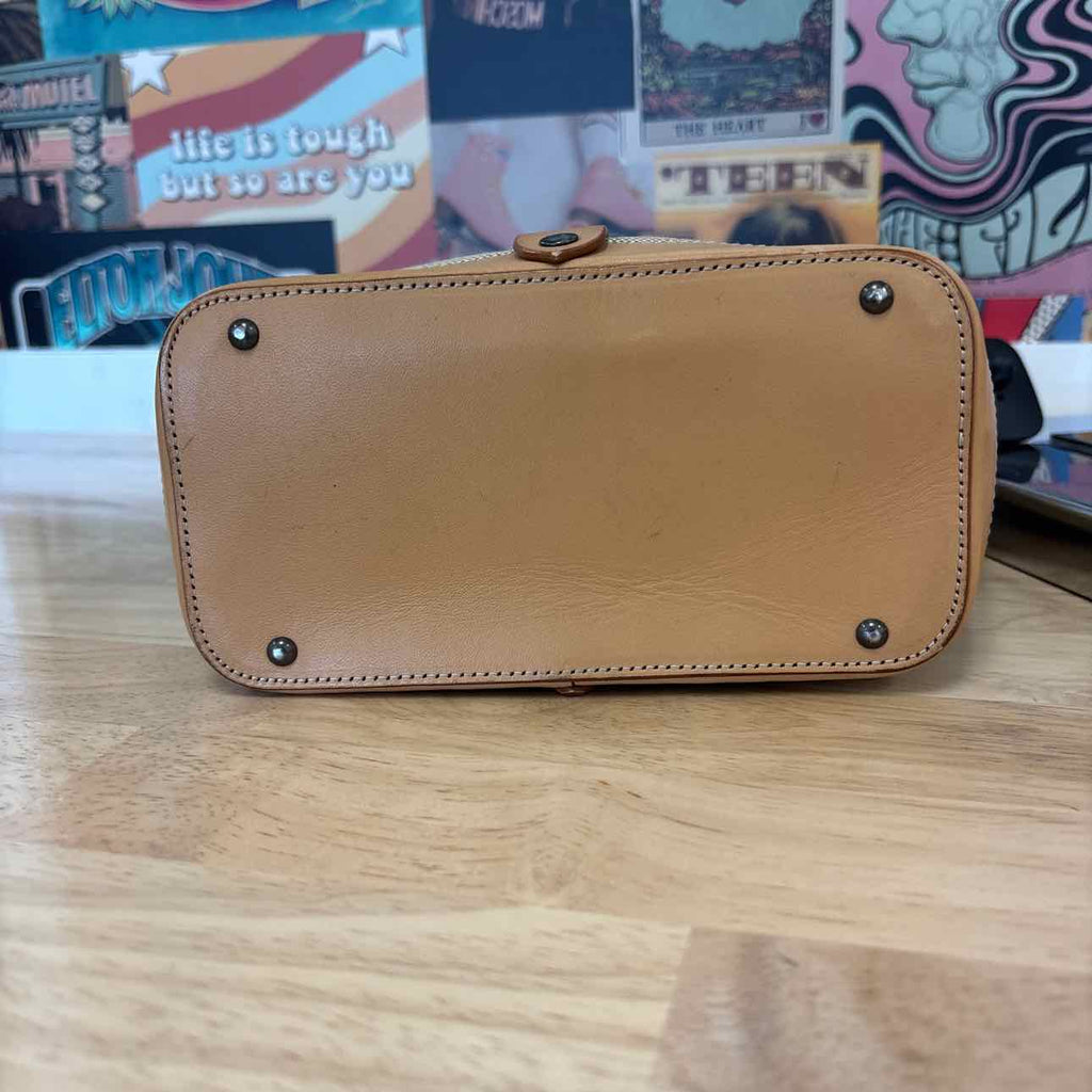 Frederic Fekkai Tan Tote Leather Preloved Handbag