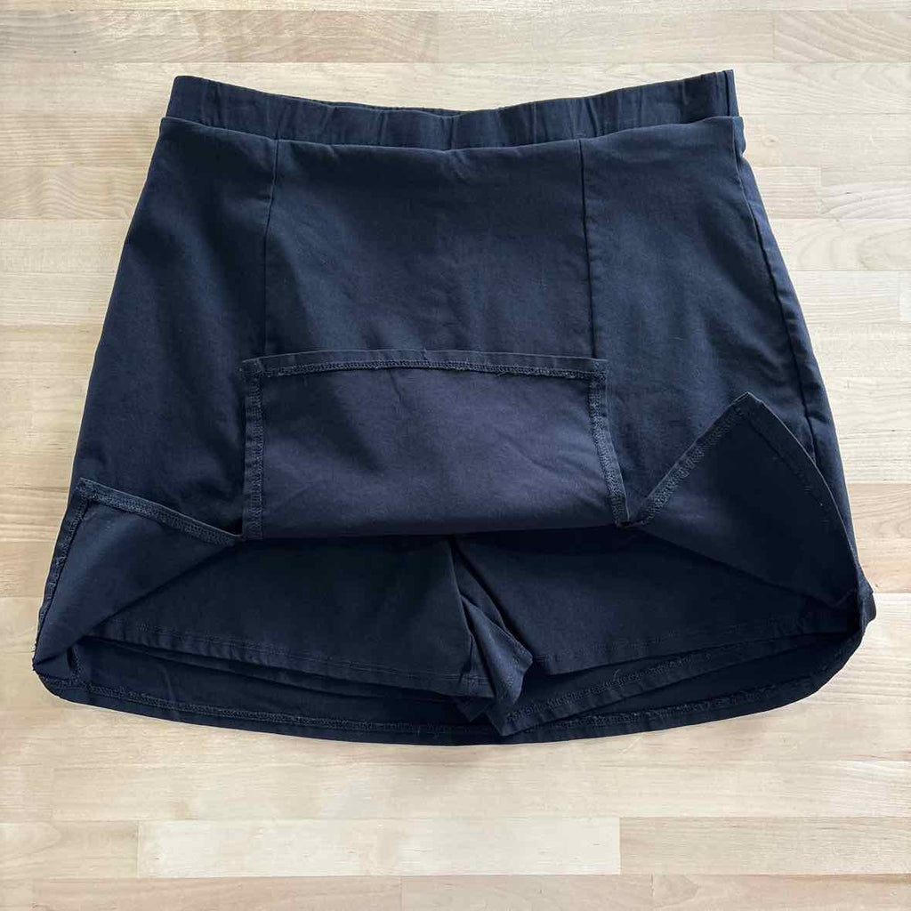 Zenobia Size XL Black Skorts