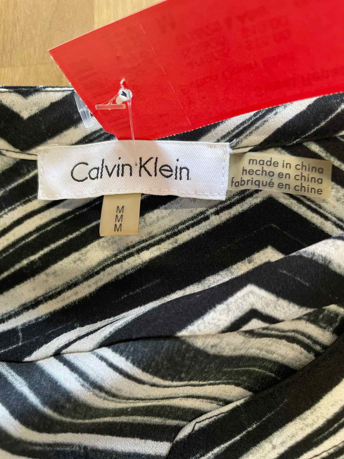 Calvin Klein Size M Black White Button Down Shirt