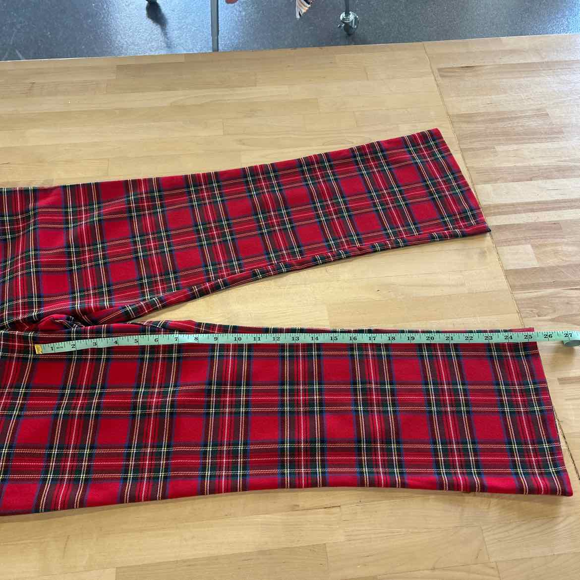 Forever 21 Size M Red Preloved Pants