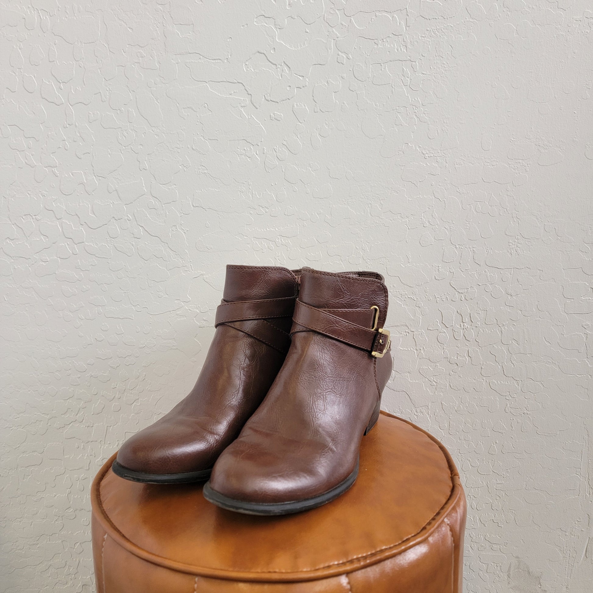 Unisa Shoe Size 8.5 Brown Bootie