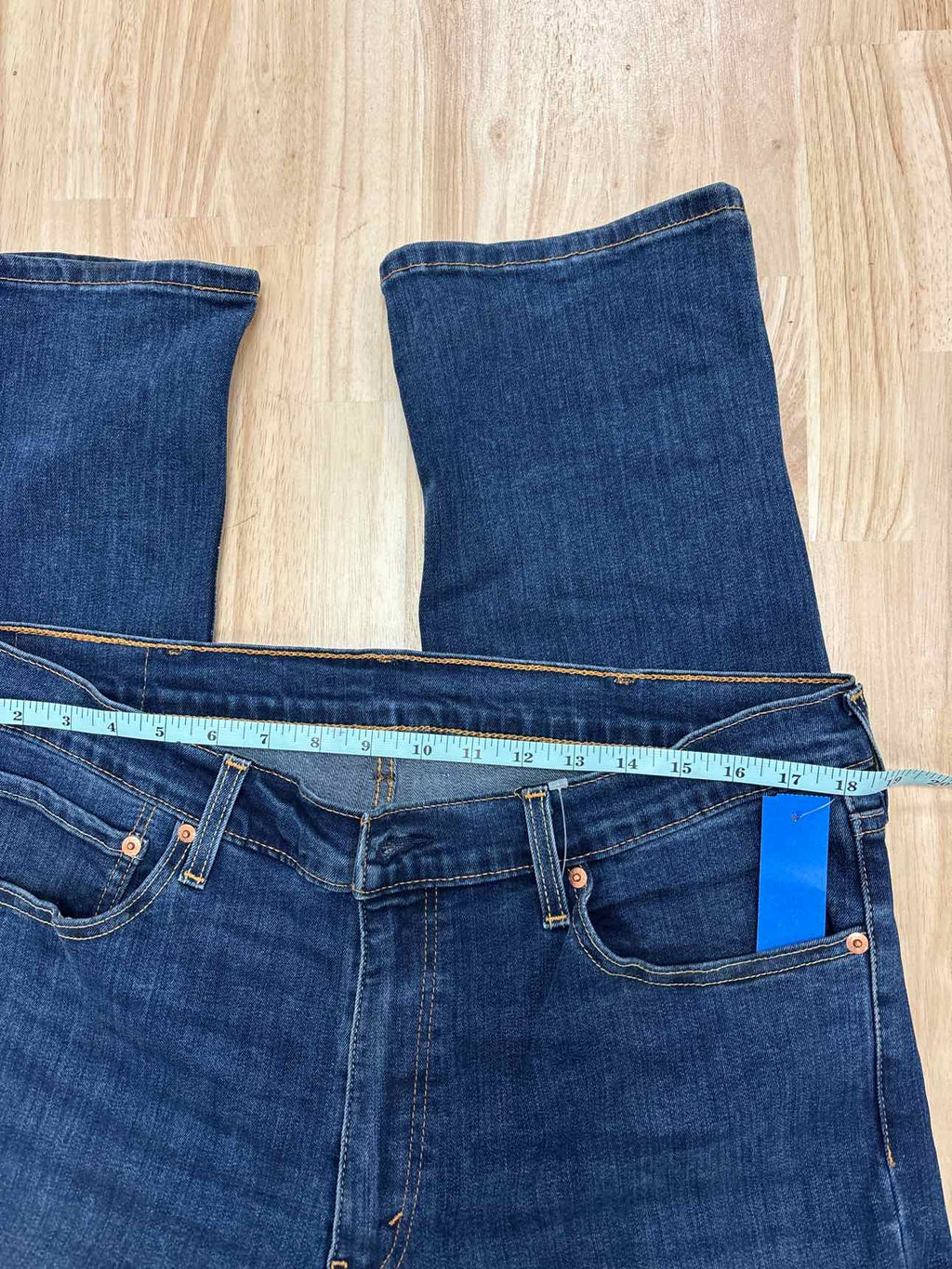 Levi's Size 38x30 dark blue MENS Jeans