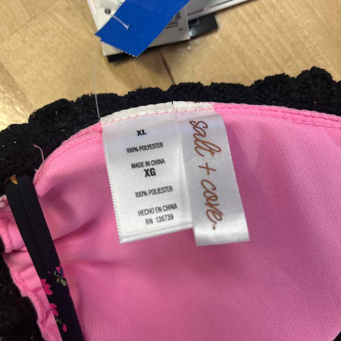 Salt + Cove Size XL Crochet Halter Triangle Bikini