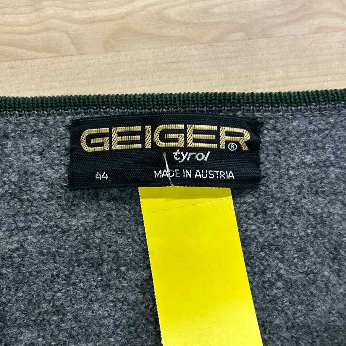 Geiger Size 44 Gray Jacket