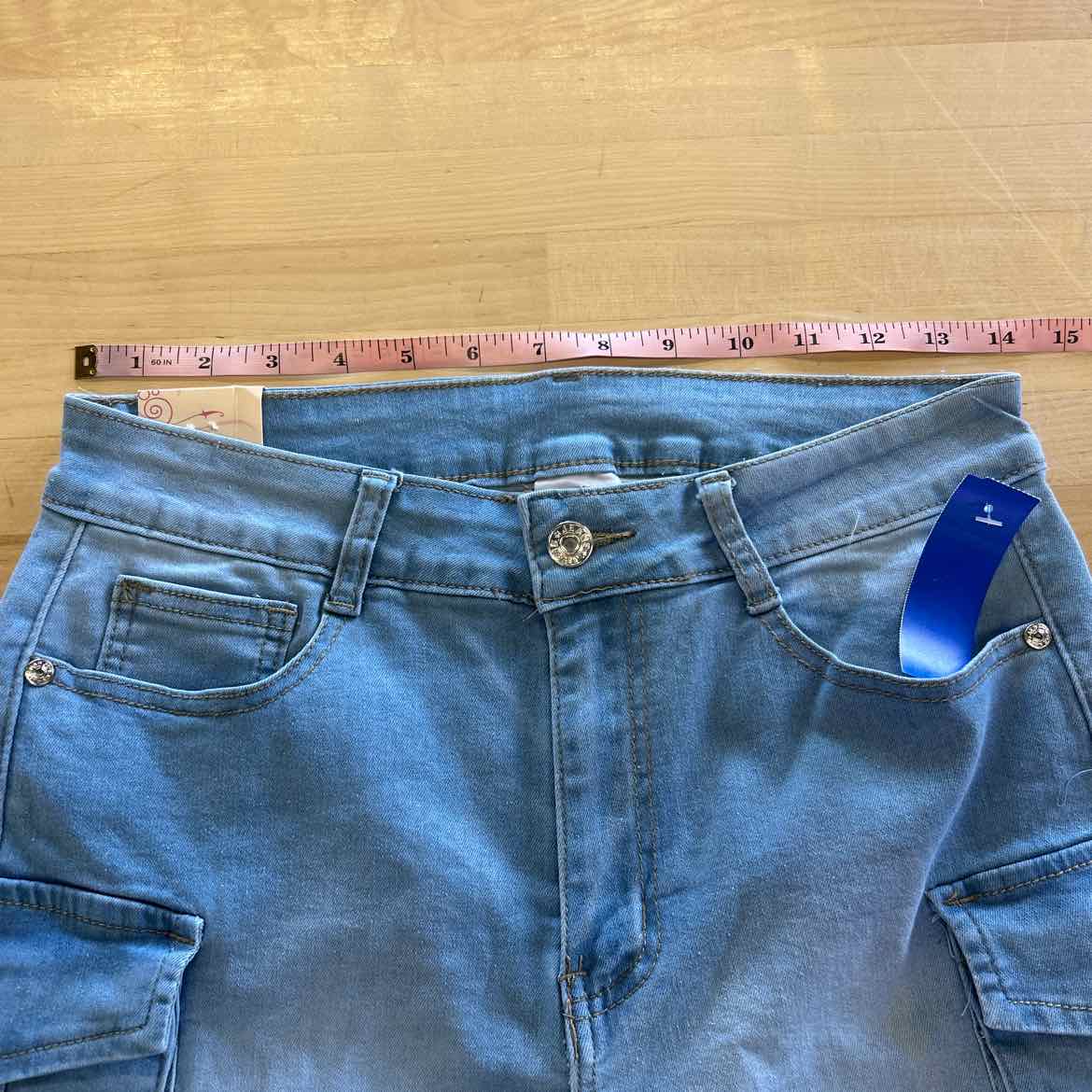 H&Y Women Size L Blue New Shorts