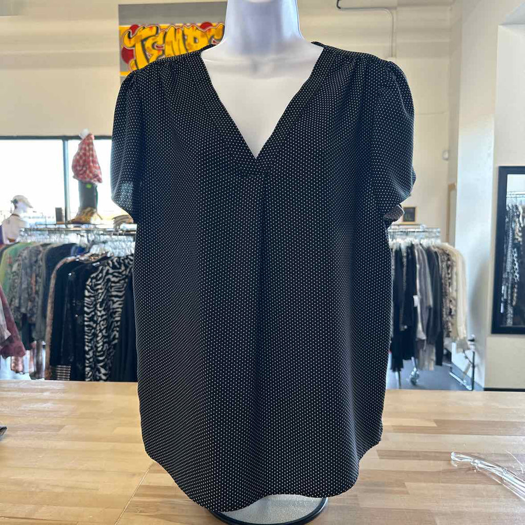 Hilary Radley Size L Black Blouse