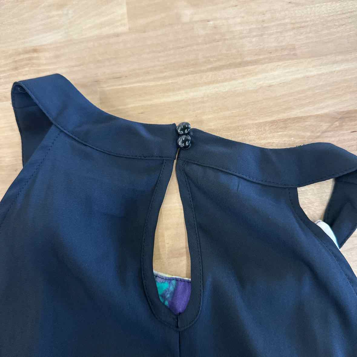 Nicole Size L Multi-Color Sleeveless