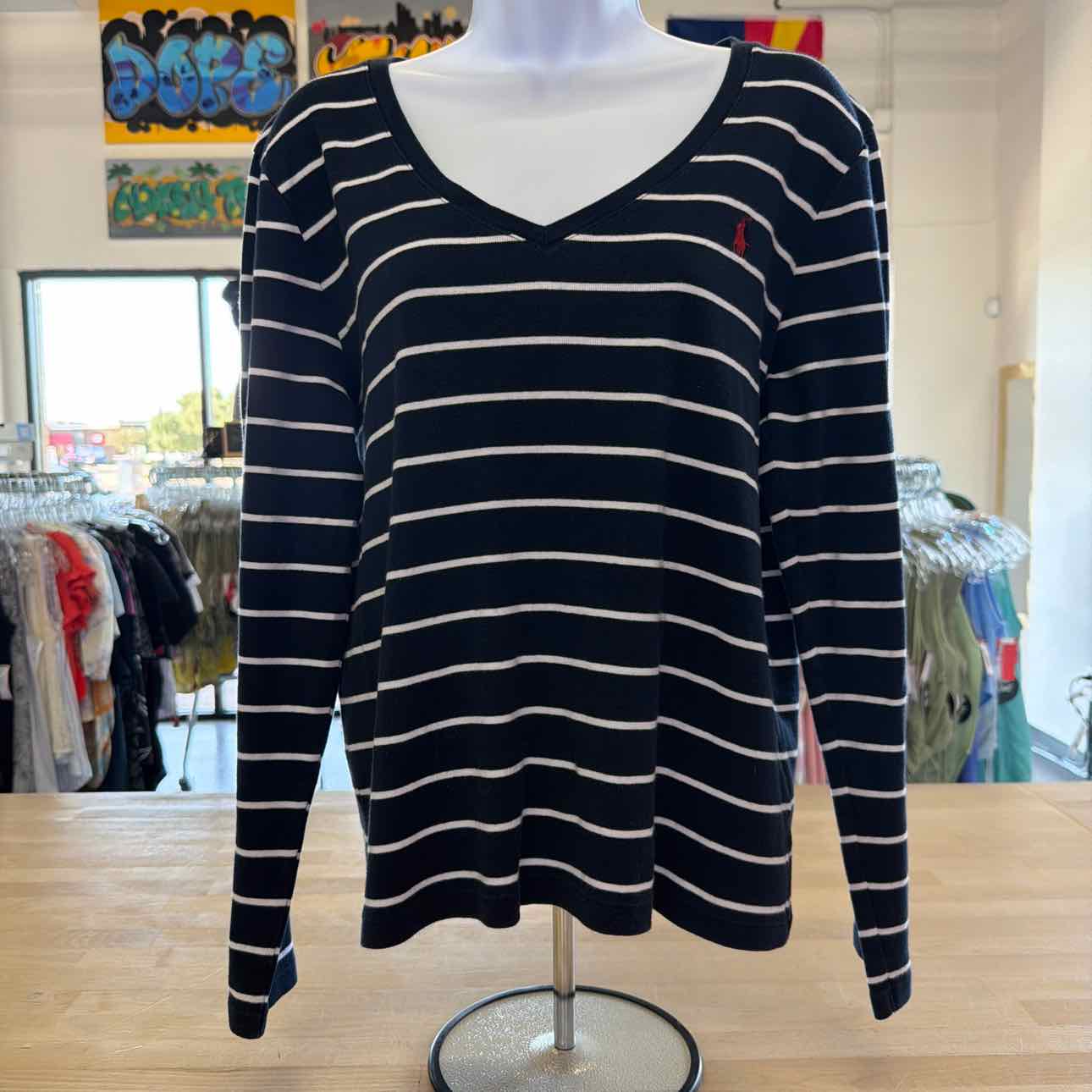 Ralph Lauren Size XL Black Preloved Longsleeve