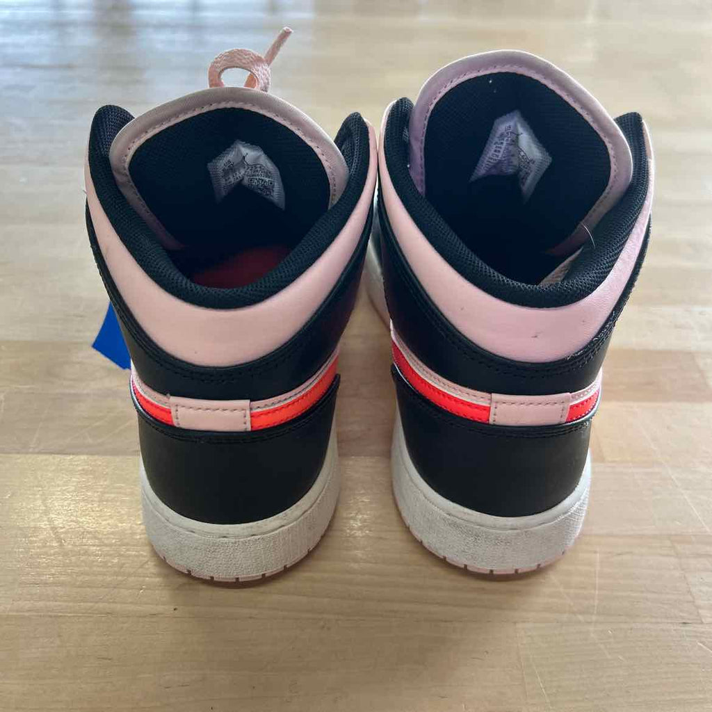 Jordan Air Size 6.5 Pink Black Preloved Sneakers