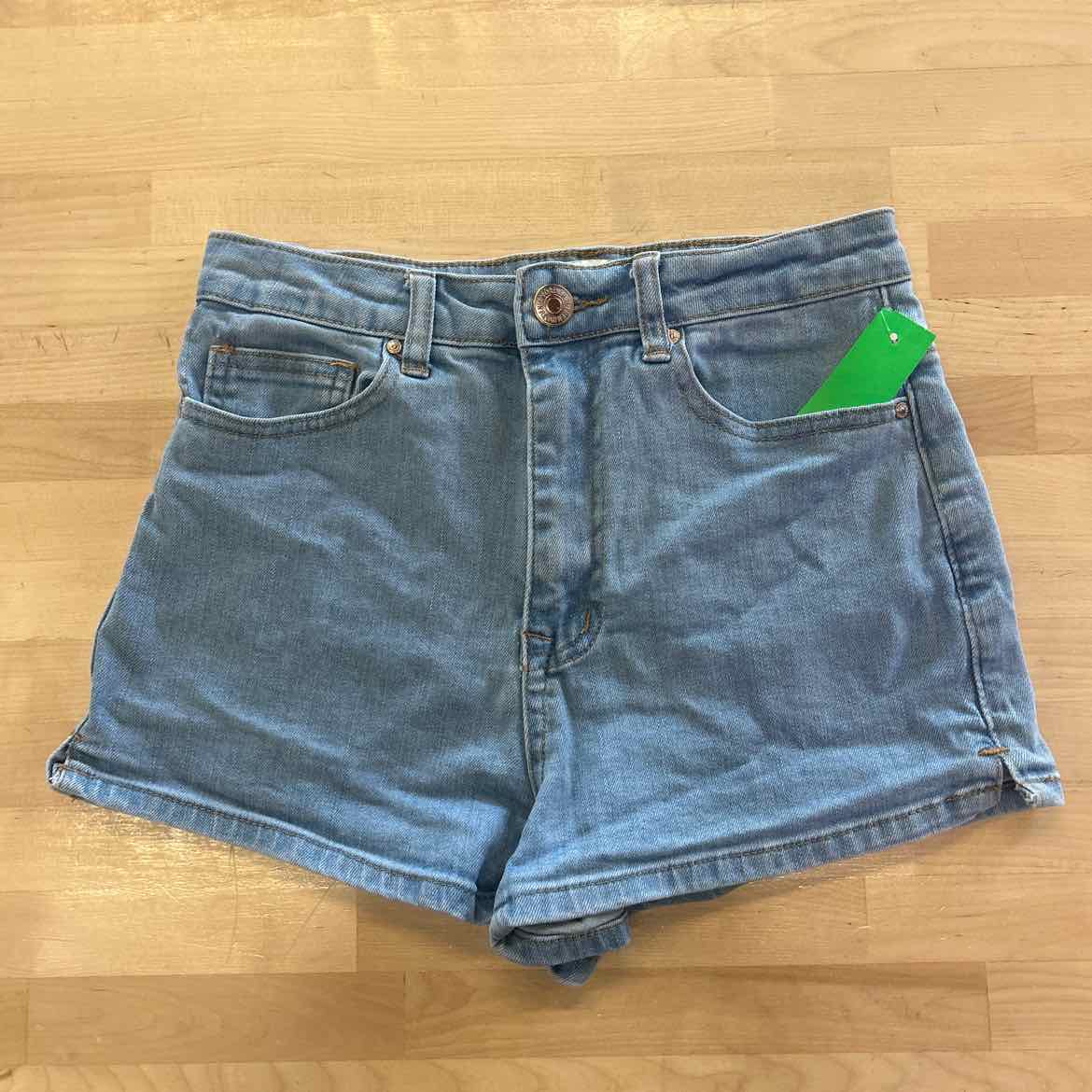Forever 21 Women Size 24 Blue Denim Preloved Shorts