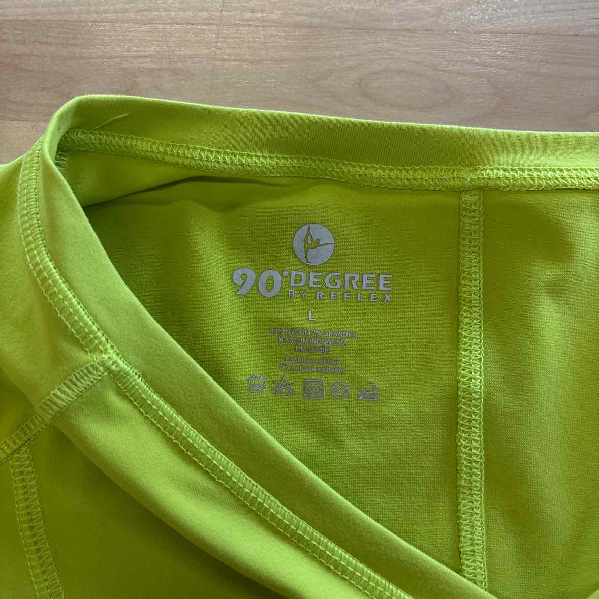 90 degree Size L Green Athletic Tee