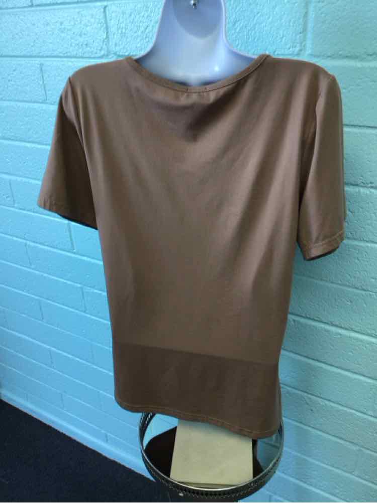 ChancesR Size M Beige Shirt