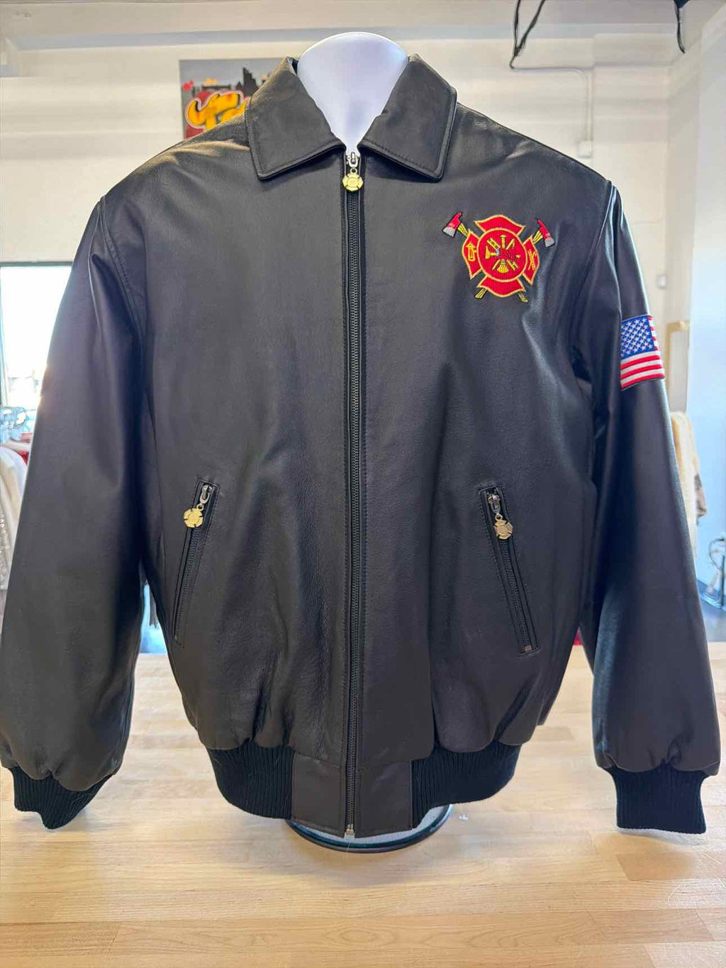 The Bradford Exchange Size M Black Leather Jacket