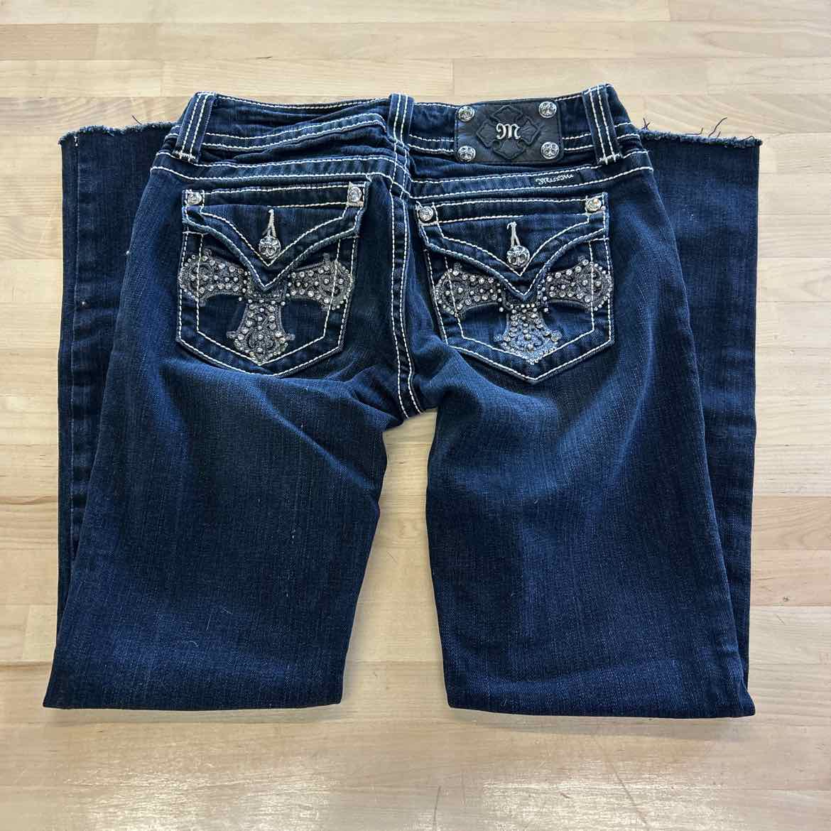 Miss Me Size 28 Blue Denim Preloved Jeans