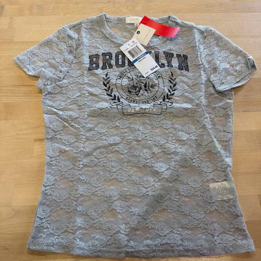Ultra Flirt Juniors' Graphic Lace Tee - Vapor Blue