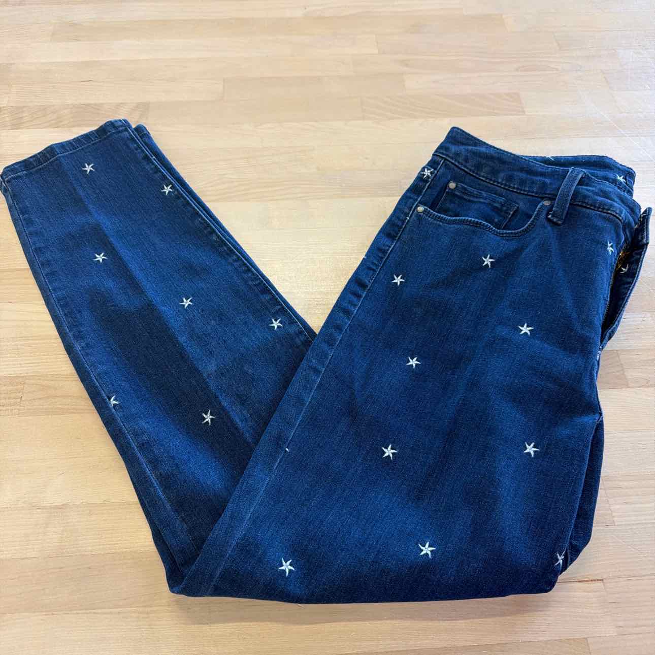 Charter Club Size 10 Blue Denim Preloved Jeans