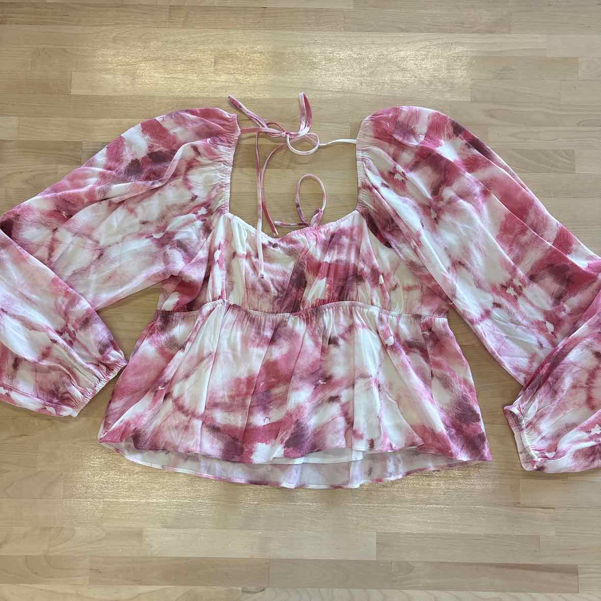 Lucy Paris Size L Pink Print Tie-Dye Bishop Sleeve Cropped  Blouse NWT