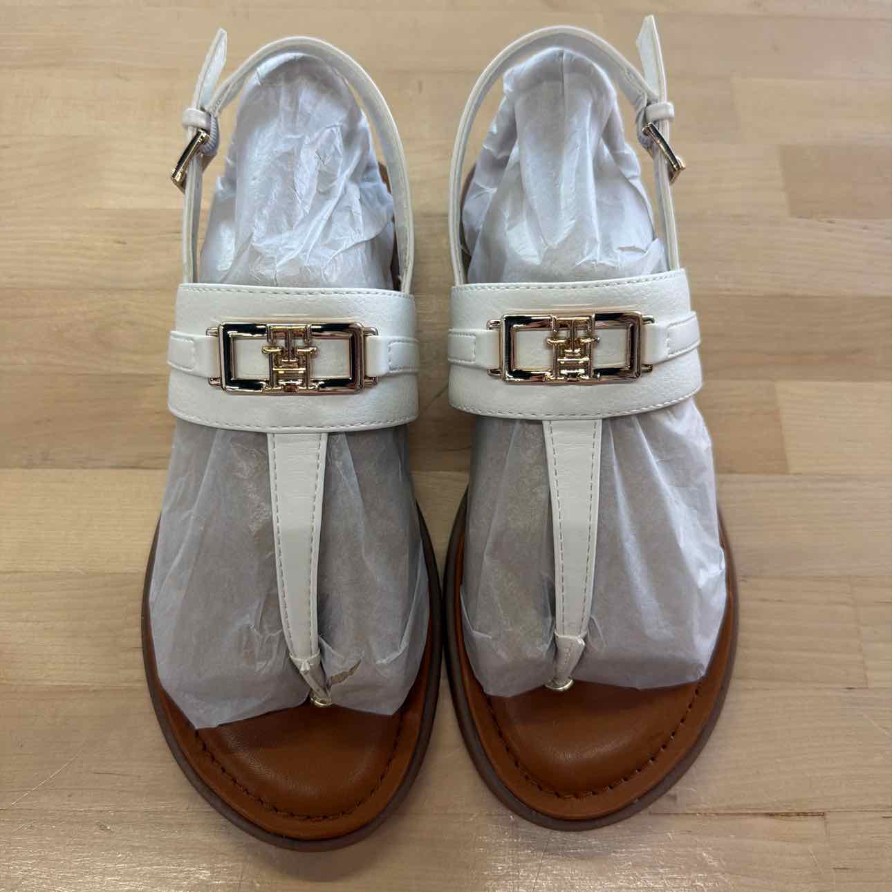 Tommy Hilfiger Size 6.5 White New Sandals