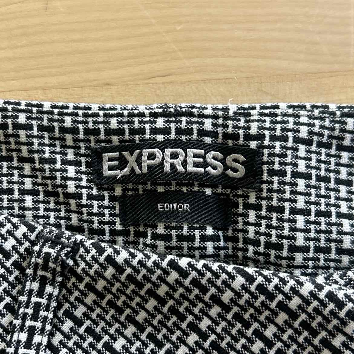 Express Size 0 Black/White Preloved Pants