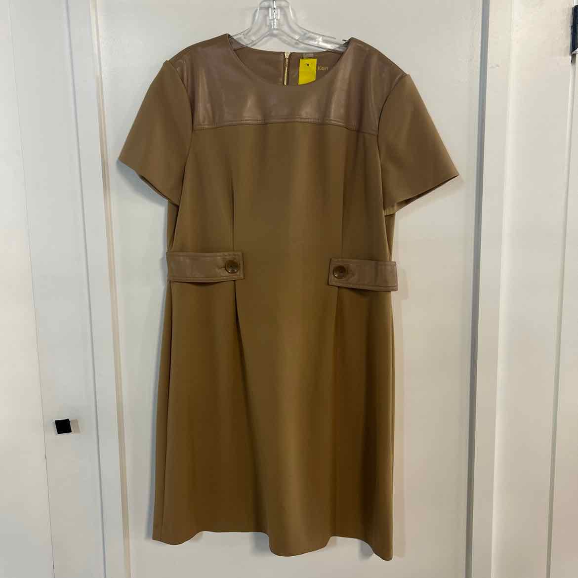 Calvin Klein Size 14 Tan Preloved Dress