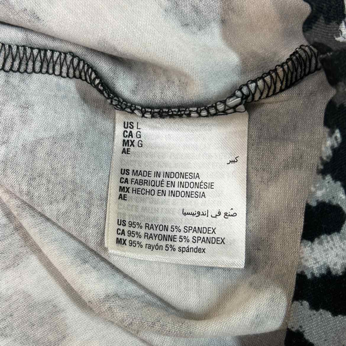 JM Collection Size L Gray Preloved Longsleeve