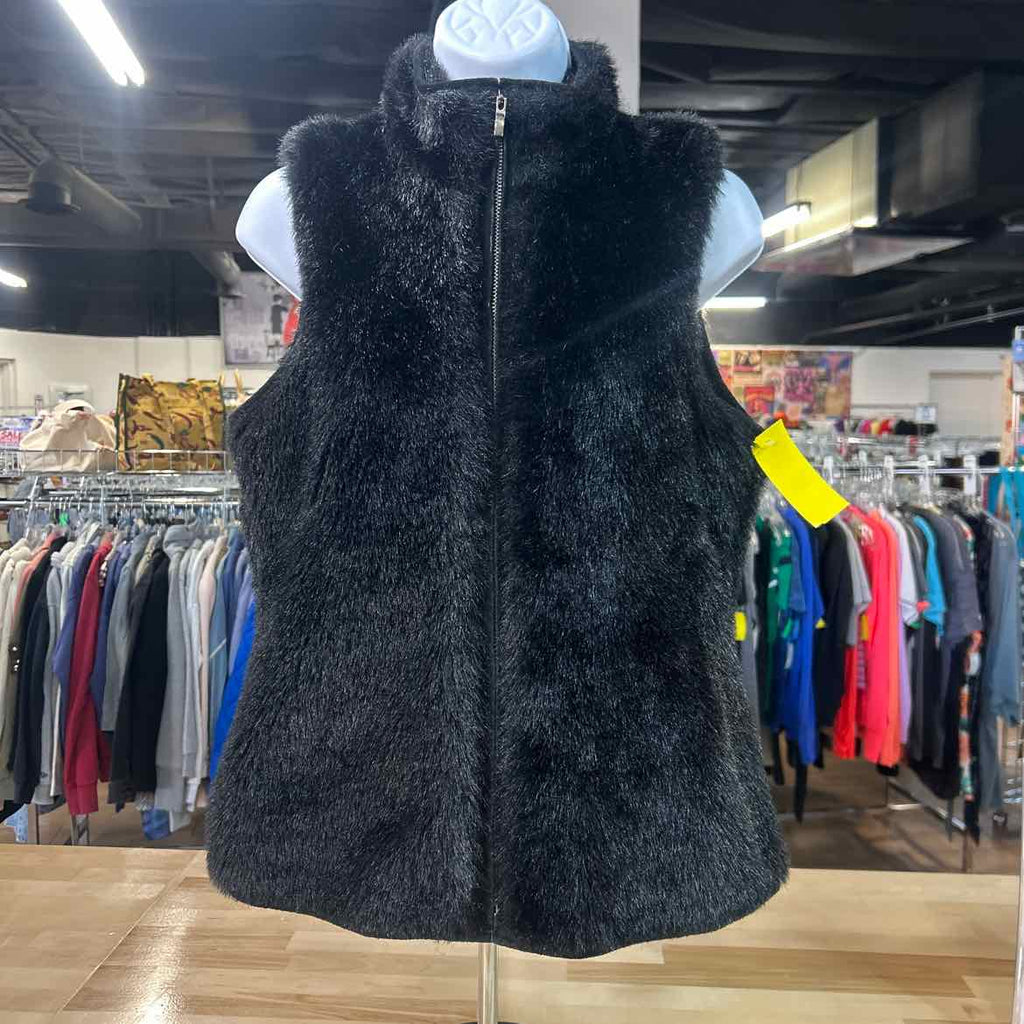 AMI Size M Black Preloved Vest