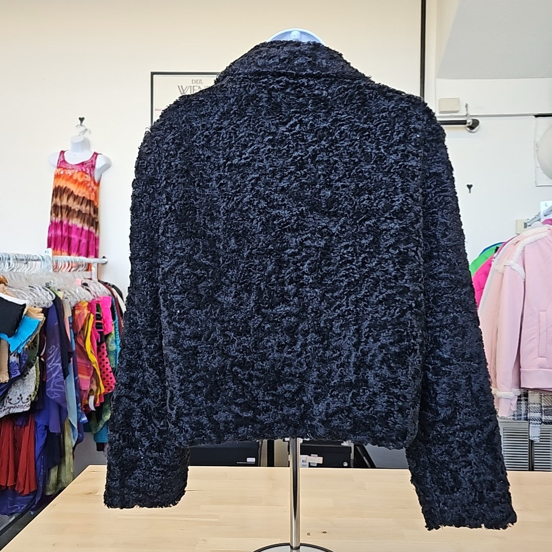 Self E Size S Black Jacket
