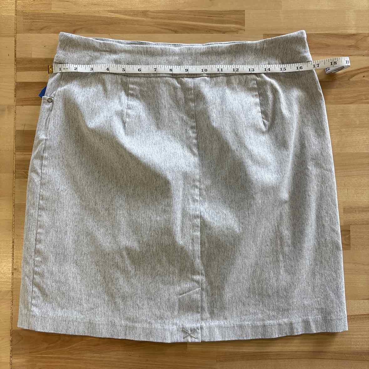 Tribal Size 10 Gray Skirt