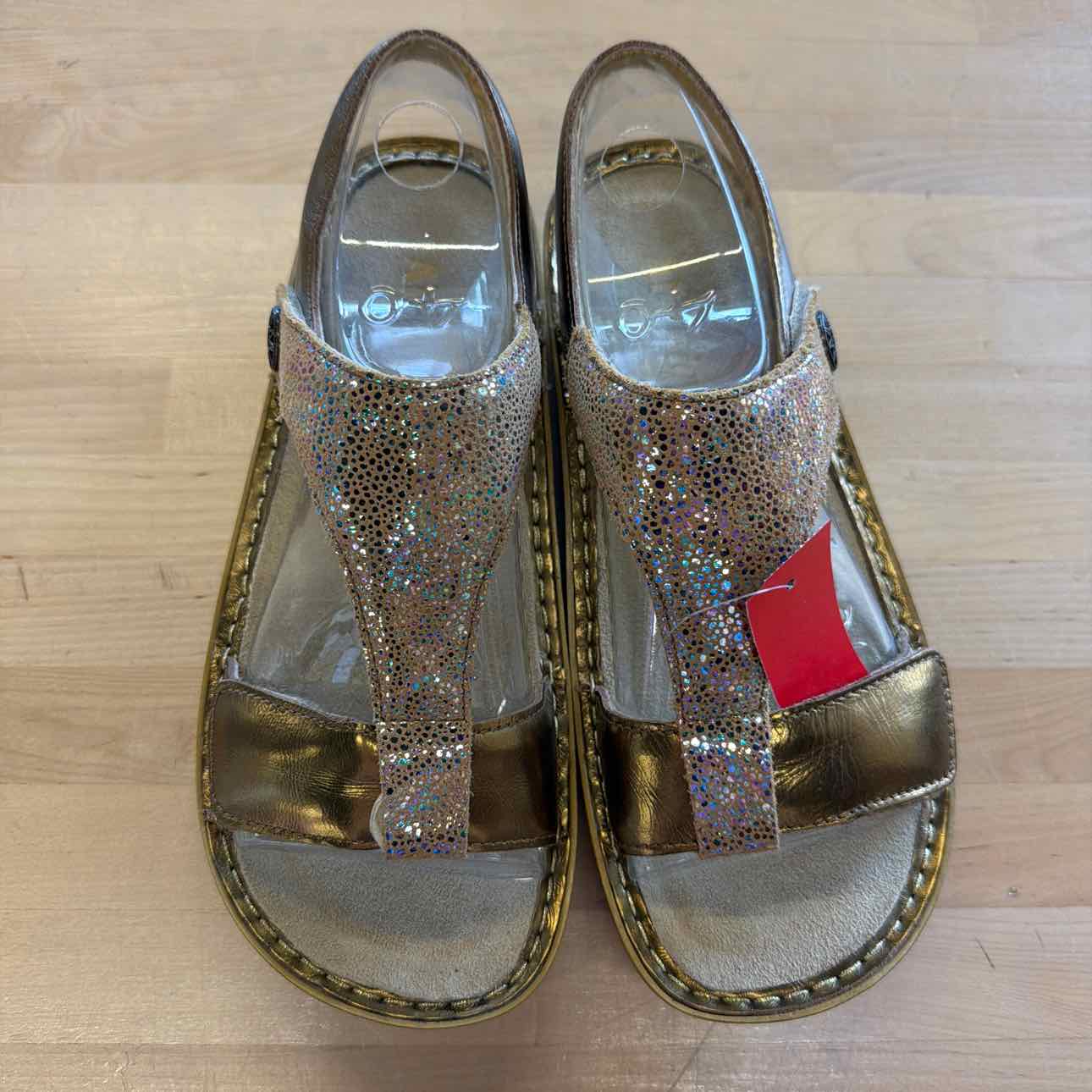 Alegria Size 9.5 Gold Leather New Sandals