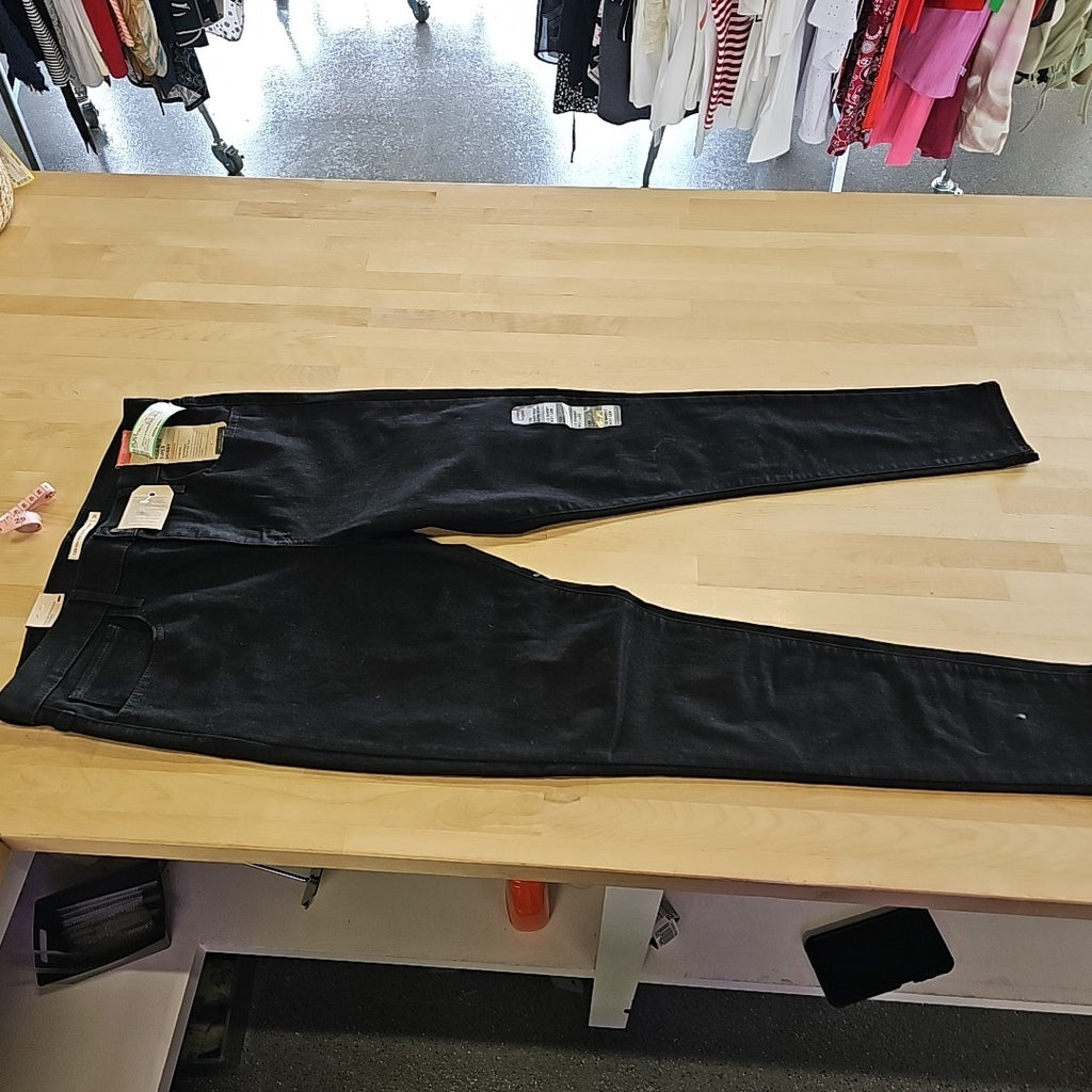 Women's Levi'sÂ® 720â„¢ High-Rise Super Skinny Jeans
